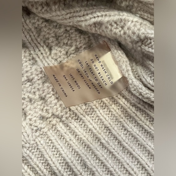 AYR Ivory Le Square Kable Knit Mock Neck Sweater Size Small 100% wool fisherman - Picture 10 of 10